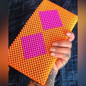 DEADSTOCK 90’s 90s Vintage Does 60s Style Plastic Beaded Handbag Clutch Purse